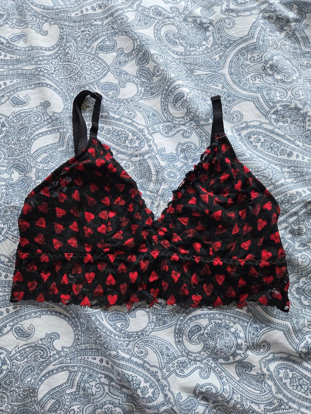 Victoria's Secret Valentine's Heart Lacie Sexy Tee Lace Unlined Bralette Small